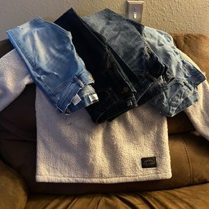Jeans and pullover
